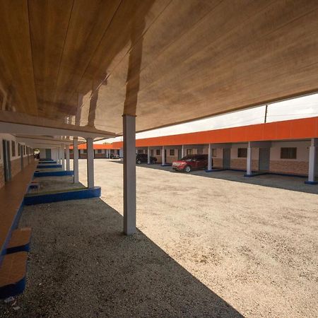 Отель Residencial Aguadulce Aguadulce  Экстерьер фото